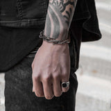 bracelet clou acier, bracelet homme industriel, bijou design moderne, bracelet chaîne clou, bijou masculin acier inoxydable